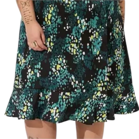 Torrid Midi Abstract Bubble Charm Flutter  Sleeve Brunch Boho Wrap Dress - Picture 5 of 12